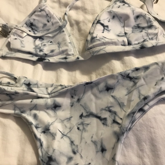 ***last one***NWT “Katie” Women’s Padded Bikini - Picture 8 of 8
